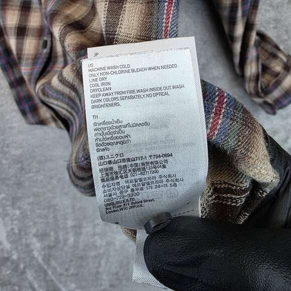Uniqlo Shirt Womens Large Brown Beige Plaid Button Down Long Sleeve 100% Cotton - Picture 12 of 13